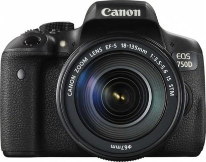 Canon EOS 750D + 18-135 IS STM